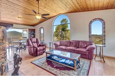 2702 Country Club Drive, Escondido, CA 92029 - Photo 4