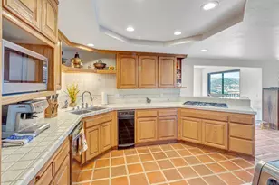 2702 Country Club Dr, Escondido, CA 92029 - Photo 6