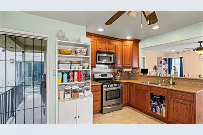 61 Del Mar Avenue, Chula Vista, CA 91910 - Photo 10