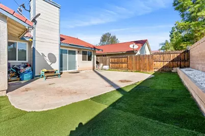 530 Boston Street, Hemet, CA 92545 - Photo 26