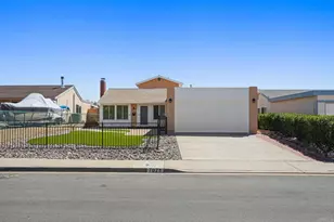 7071 Barker Way, San Diego, CA 92119 - Photo 2