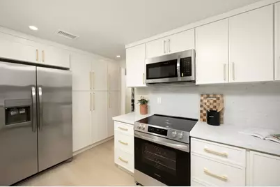 45 Oaktree Ln, Rolling Hills Estates, CA 90274 - Photo 14