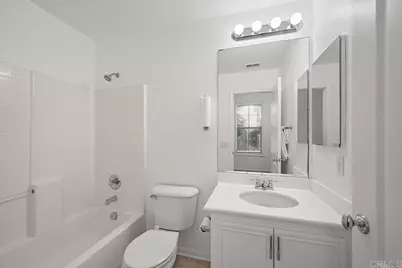 1291 Blue Jean Way Unit 4, Chula Vista, CA 91913 - Photo 4