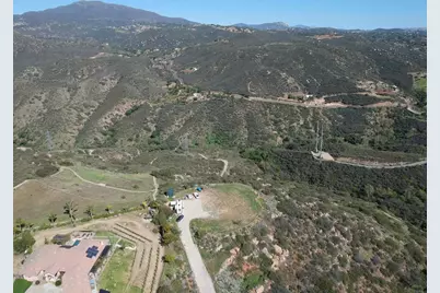 9782 Chocolate Creek Road, El Cajon, CA 92021 - Photo 10