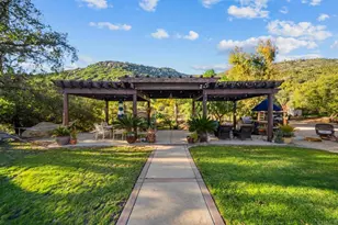 19700 Calle Pena Huerta, Temecula, CA 92590 - Photo 18