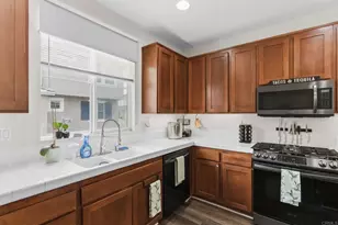 1603 Yellow Pine Pl, Chula Vista, CA 91915 - Photo 6