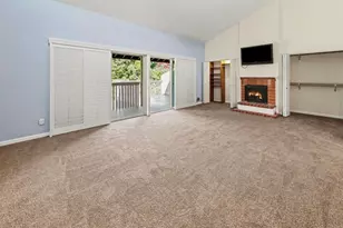 4640 Coralwood Cir, Carlsbad, CA 92008 - Photo 12