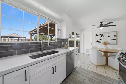 161 E Palomar Street, Chula Vista, CA 91911 - Photo 16