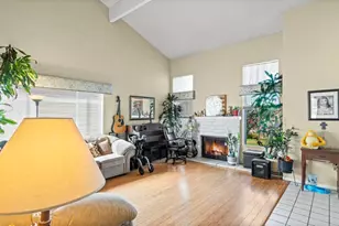 383 Vecino Ct, Spring Valley, CA 91977 - Photo 4