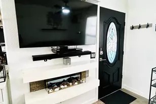 3221 Bancroft Dr, Spring Valley, CA 91977 - Photo 4