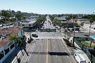 823 Stratford Dr, Encinitas, CA 92024 - Photo 4