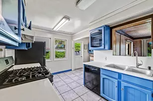 823 Stratford Dr, Encinitas, CA 92024 - Photo 12