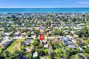 823 Stratford Dr, Encinitas, CA 92024 - Photo 2