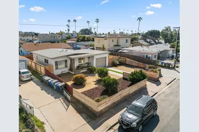 777 Cypress Avenue, Imperial Beach, CA 91932 - Photo 2