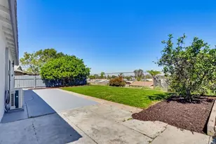 351 Ridgecrest Dr, San Diego, CA 92114 - Photo 38