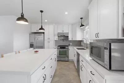 1915 Edith Drive, Escondido, CA 92026 - Photo 4