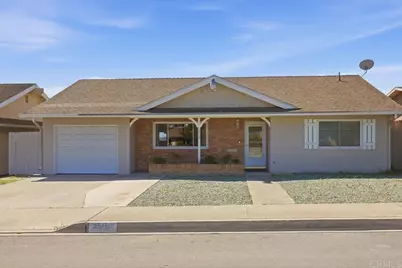 1915 Edith Drive, Escondido, CA 92026 - Photo 2