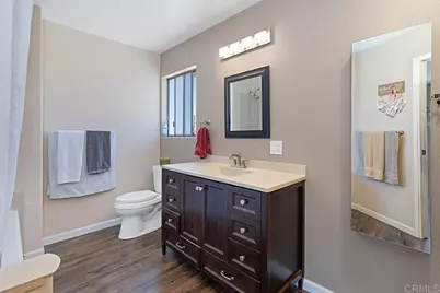 5676 Chateau Dr, San Diego, CA 92117 - Photo 18