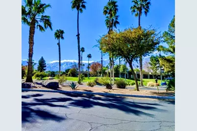 28740 Desert Princess Drive, Cathedral City, CA 92234 - Photo 44