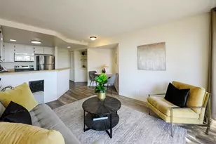1740 Upas St, San Diego, CA 92103 - Photo 8