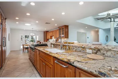 5861 College Avenue, San Diego, CA 92120 - Photo 20