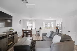 455 E St, Chula Vista, CA 91910 - Photo 16