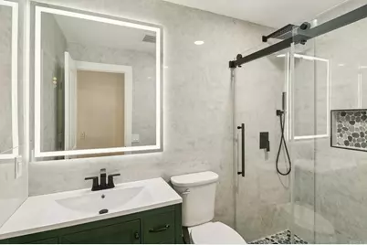 8262 Gilman Drive #1, La Jolla, CA 92037 - Photo 20