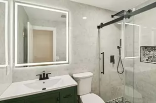 8262 Gilman Dr, La Jolla, CA 92037 - Photo 20