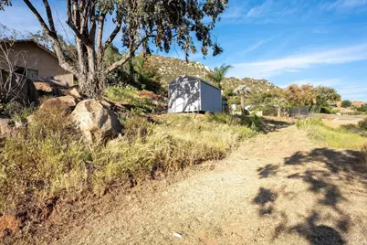 2792 La Cresta Rd, El Cajon, CA 92021 - Photo 44
