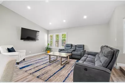 7310 Margerum Avenue, San Diego, CA 92120 - Photo 10