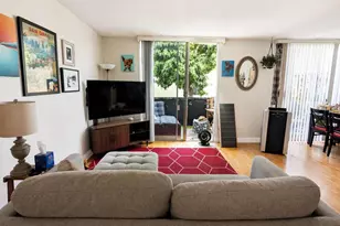 2850 Reynard Way, San Diego, CA 92103 - Photo 2