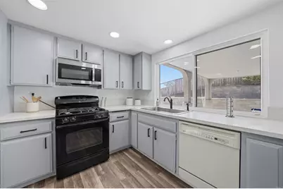 1770 Tooley Circle, San Diego, CA 92114 - Photo 10