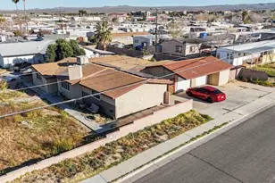 249 W Graaf Ave, Ridgecrest, CA 93555 - Photo 10