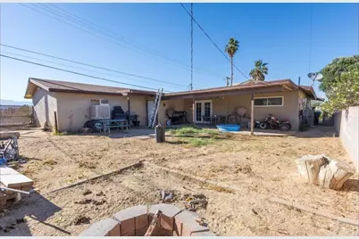 249 W Graaf Avenue, Ridgecrest, CA 93555 - Photo 4