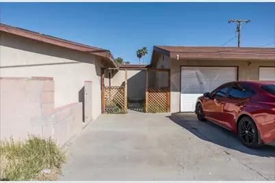 249 W Graaf Avenue, Ridgecrest, CA 93555 - Photo 6