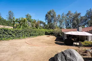 1668 Avenida Cherylita, El Cajon, CA 92020 - Photo 46