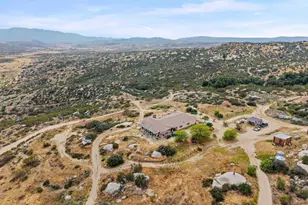 45620 Lewis Valley Rd, Hemet, CA 92544 - Photo 48