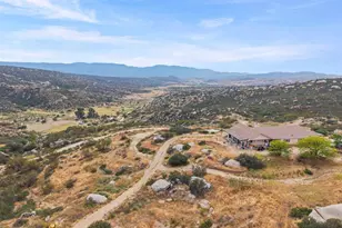 45620 Lewis Valley Rd, Hemet, CA 92544 - Photo 46