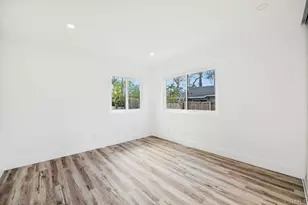 2537 Davis Ave, Carlsbad, CA 92008 - Photo 16