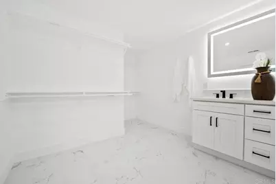 2537 Davis Avenue, Carlsbad, CA 92008 - Photo 32