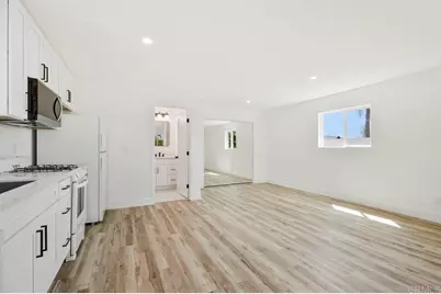 2537 Davis Avenue, Carlsbad, CA 92008 - Photo 40