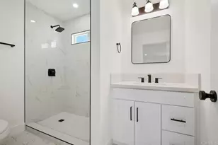 2537 Davis Ave, Carlsbad, CA 92008 - Photo 46