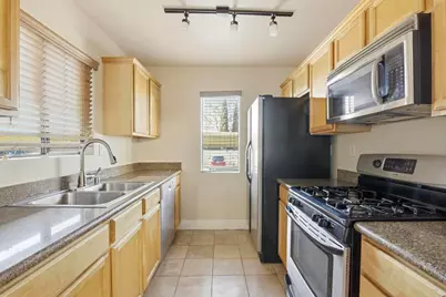 8215 Jade Coast Road, San Diego, CA 92126 - Photo 8