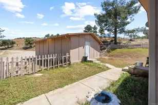 22002 Lyons Valley Rd, Alpine, CA 91901 - Photo 8