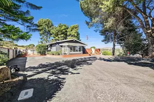 1308 Sundale Rd, El Cajon, CA 92019 - Photo 2