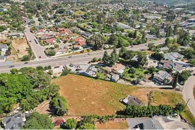 10752 Lupin Way, La Mesa, CA 91941 - Photo 10