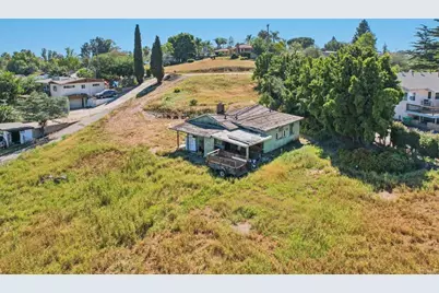 10752 Lupin Way, La Mesa, CA 91941 - Photo 2