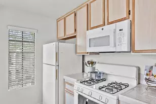 10684 Dabney Dr, San Diego, CA 92126 - Photo 14