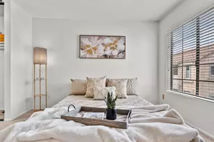 10684 Dabney Dr, San Diego, CA 92126 - Photo 16