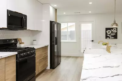 4380 Rolfe Road, San Diego, CA 92117 - Photo 16